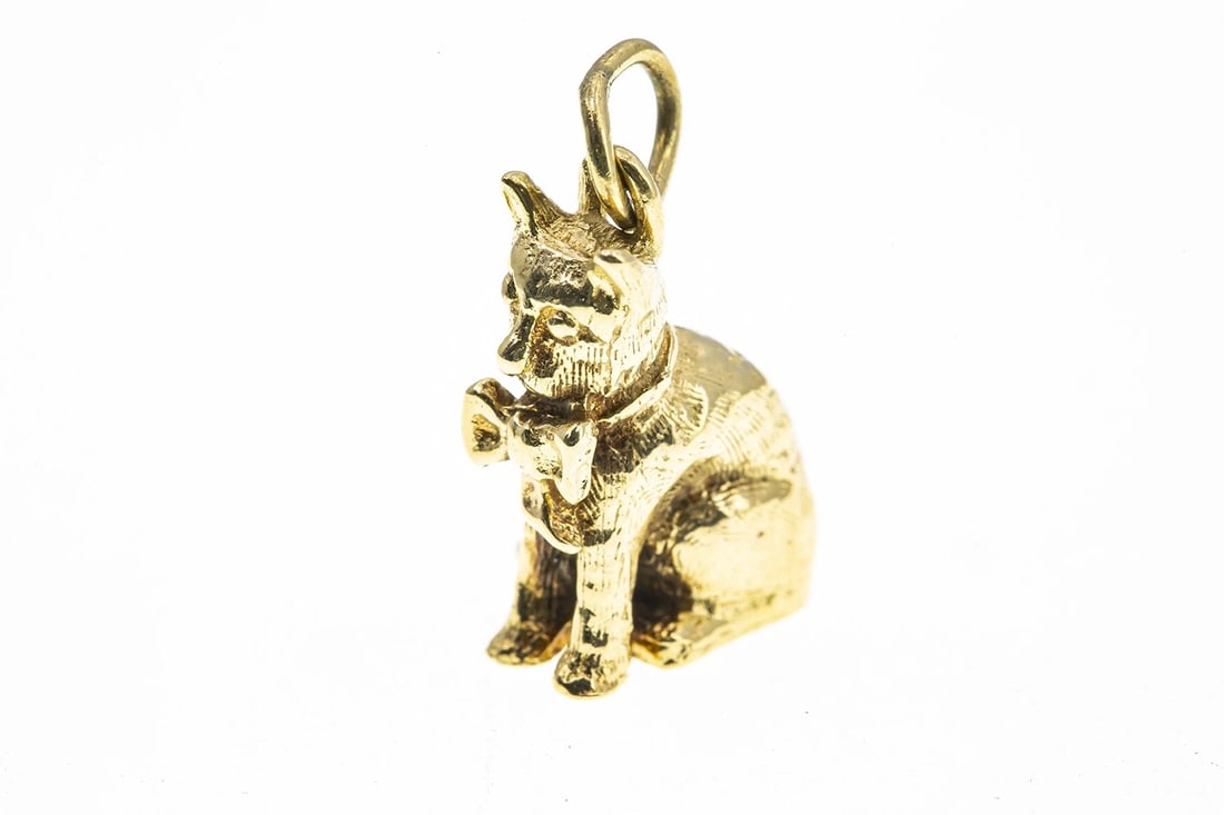 SITTING KITTY CAT & BOW CHARM 14K YELLOW GOLD DROP PENDANT (1 of 3)