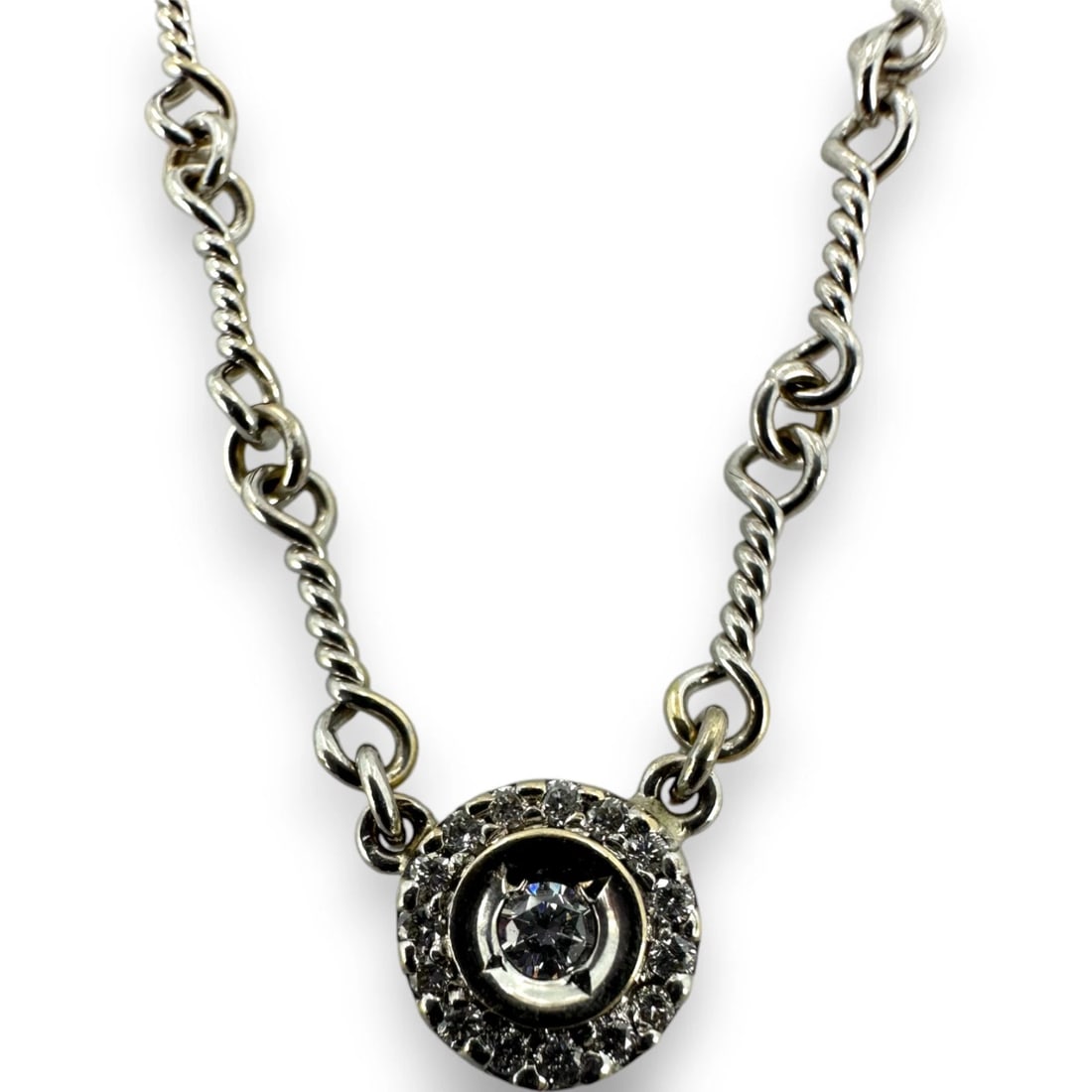 ROBERTO COIN 18KT WHITE GOLD DIAMOND STATION CHAIN NECKLACE (1 of 3)