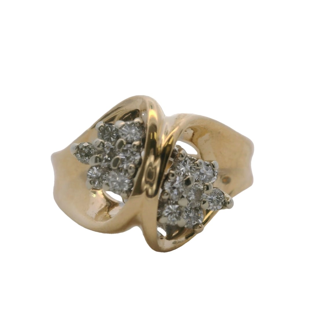 VINTAGE 14KT YELLOW GOLD DIAMOND CLUSTER RING: Vintage 14kt Yellow Gold Diamond Cluster Ring Brand: Stylecrest Type: Ring Material: Yellow Gold 14k Main Stone/Creation Natural Color: Yellow Size: 8.75 US Accessories: None Accessories N