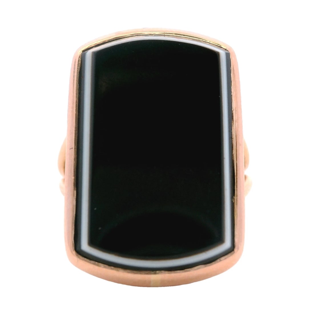 ANTIQUE LATE VICTORIAN FLAT-TOP ONYX COCKTAIL RING: Antique Late Victorian Flat-Top Onyx Cocktail Ring Brand: Unbranded Type: Ring Material: Rose Gold 14k Color: Rose Size: 5.5 US Accessories: None Accessories Notice: When purchasing pre-owned