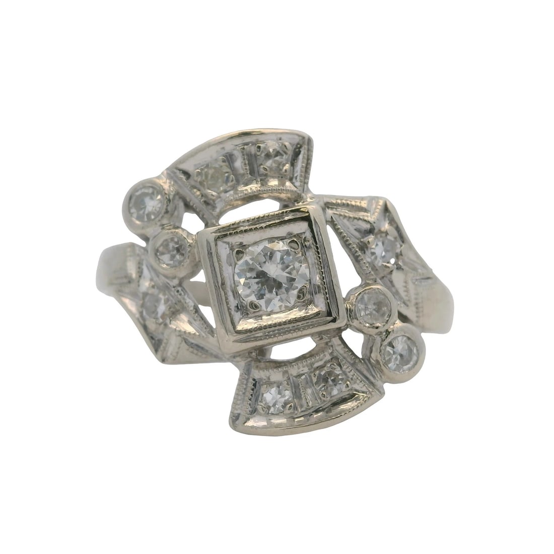VINTAGE RETRO AND DIAMOND CLUSTER COCKTAIL RING (1 of 4)