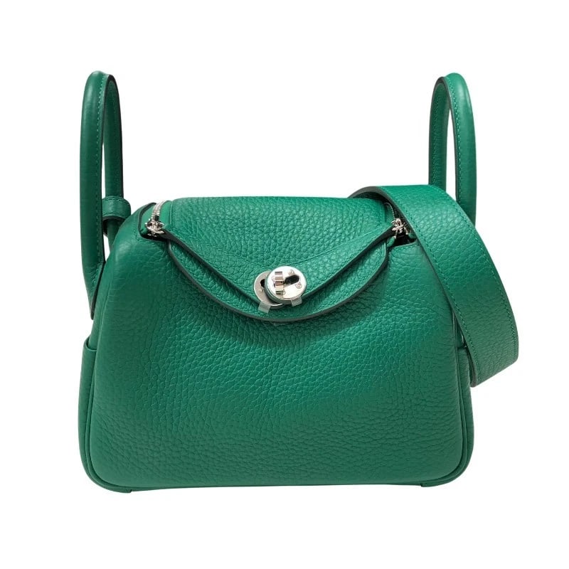 HERMES LINDY MINI SHOULDER BAG: HERMES Lindy mini Shoulder Bag Brand: HERMES Type: Shoulder Bag Material: Taurillon Clemence Color: Vert Vertigo SilverHardware Size: W7.1 x H5.1x D3.5inch Shoulder:37.8inch Accessories: None