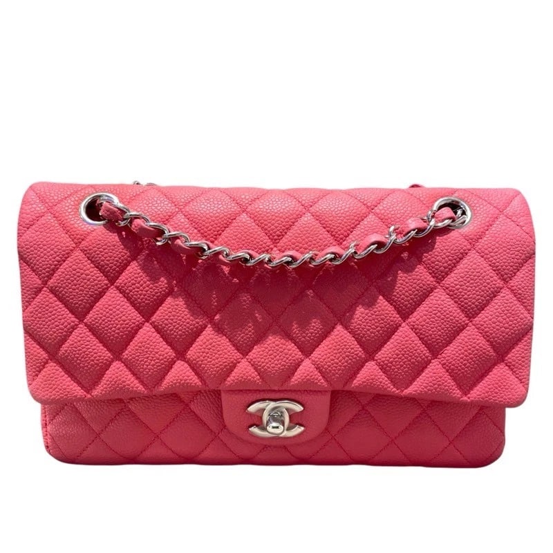 CHANEL MATRASSE 25 SHOULDER BAG: CHANEL Matrasse 25 Shoulder Bag Brand: CHANEL Type: Shoulder Bag Material: Caviar skin Color: Pink SV Hardware Size: W9.8 x H5.9x D2.6inch Accessories: None Accessories Notice: When
