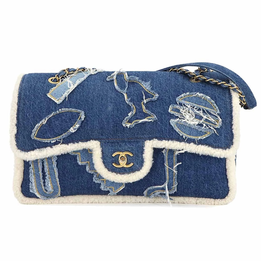 CHANEL CHAIN SHOULDER BAG DENIM SHEARLING BLUE PURSE: CHANEL CHAIN SHOULDER BAG DENIM SHEARLING BLUE PURSE Brand: CHANEL Type: Shoulder Bag Material: Denim , Shearling Color: Blue Size: W 14.17 inch, H 8.86 inch, D 3.94 inch Shoulder 22.4inch to 37.8