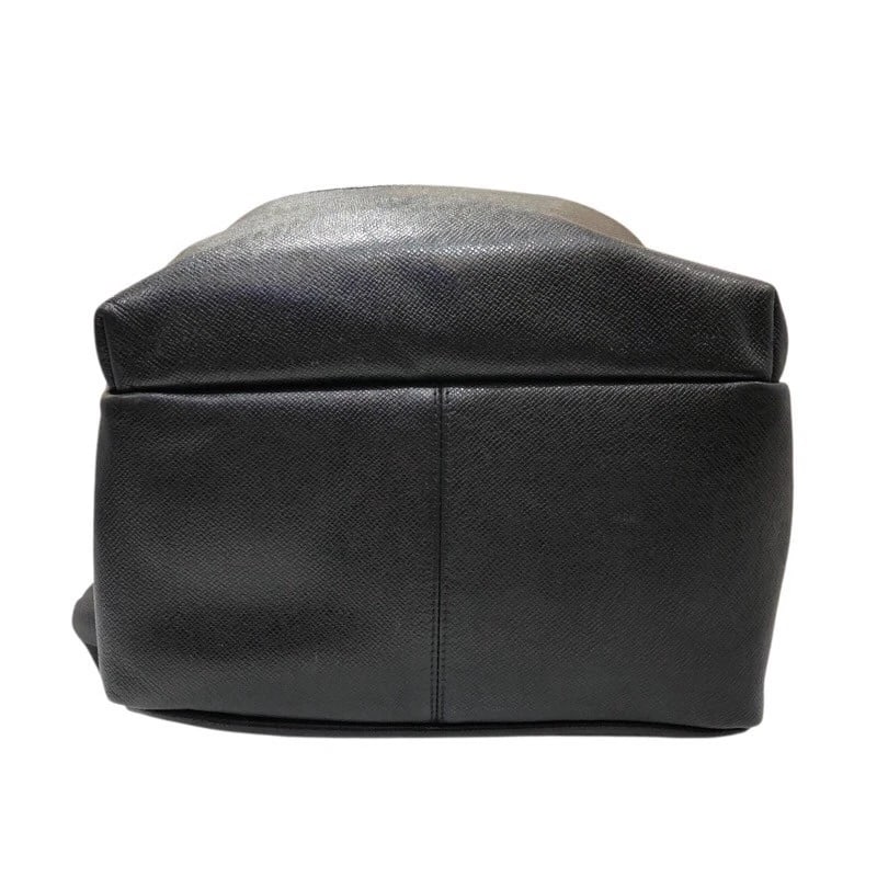 LOUIS VUITTON DISCOVERY BACKPACK - 4