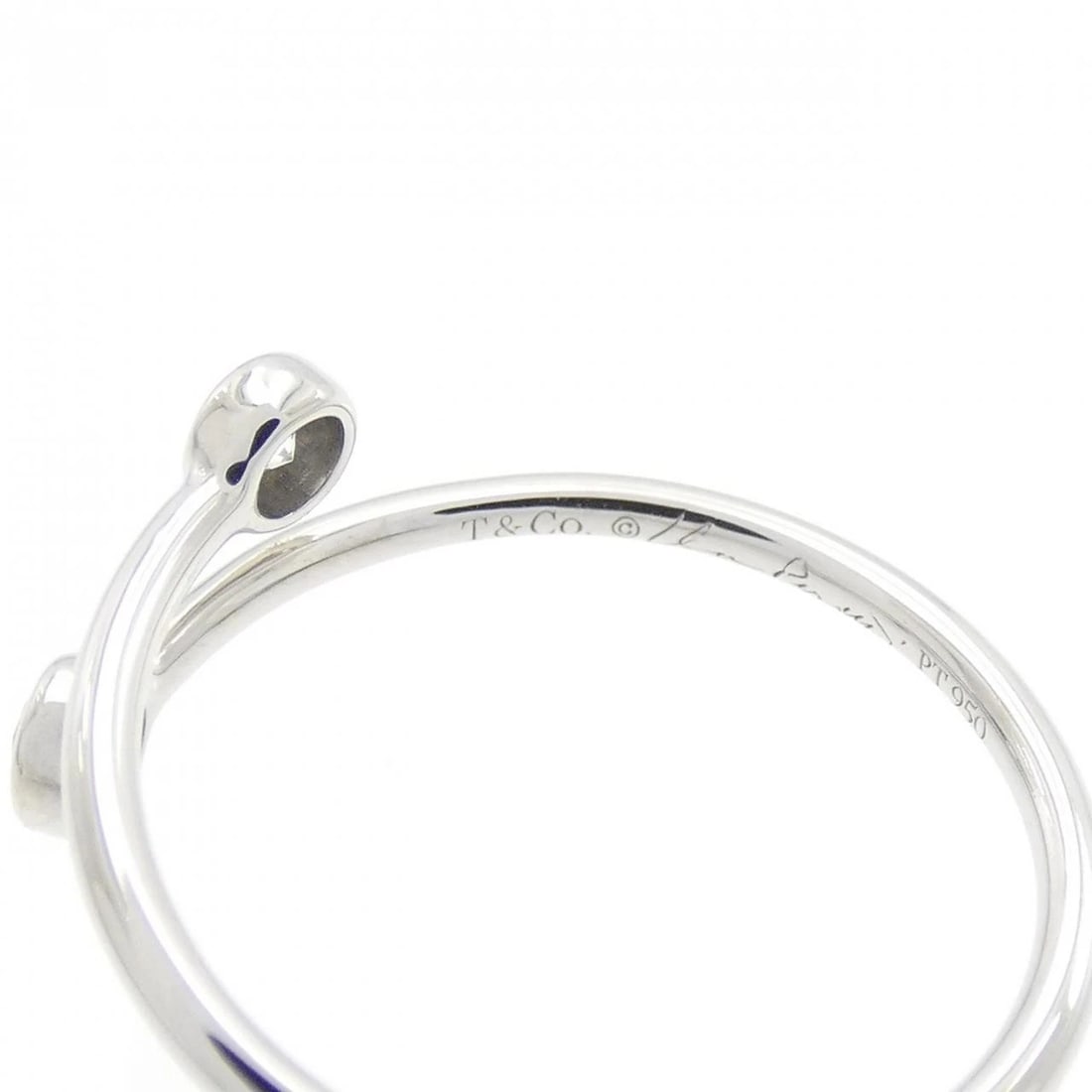 TIFFANY HOOP RING - 4