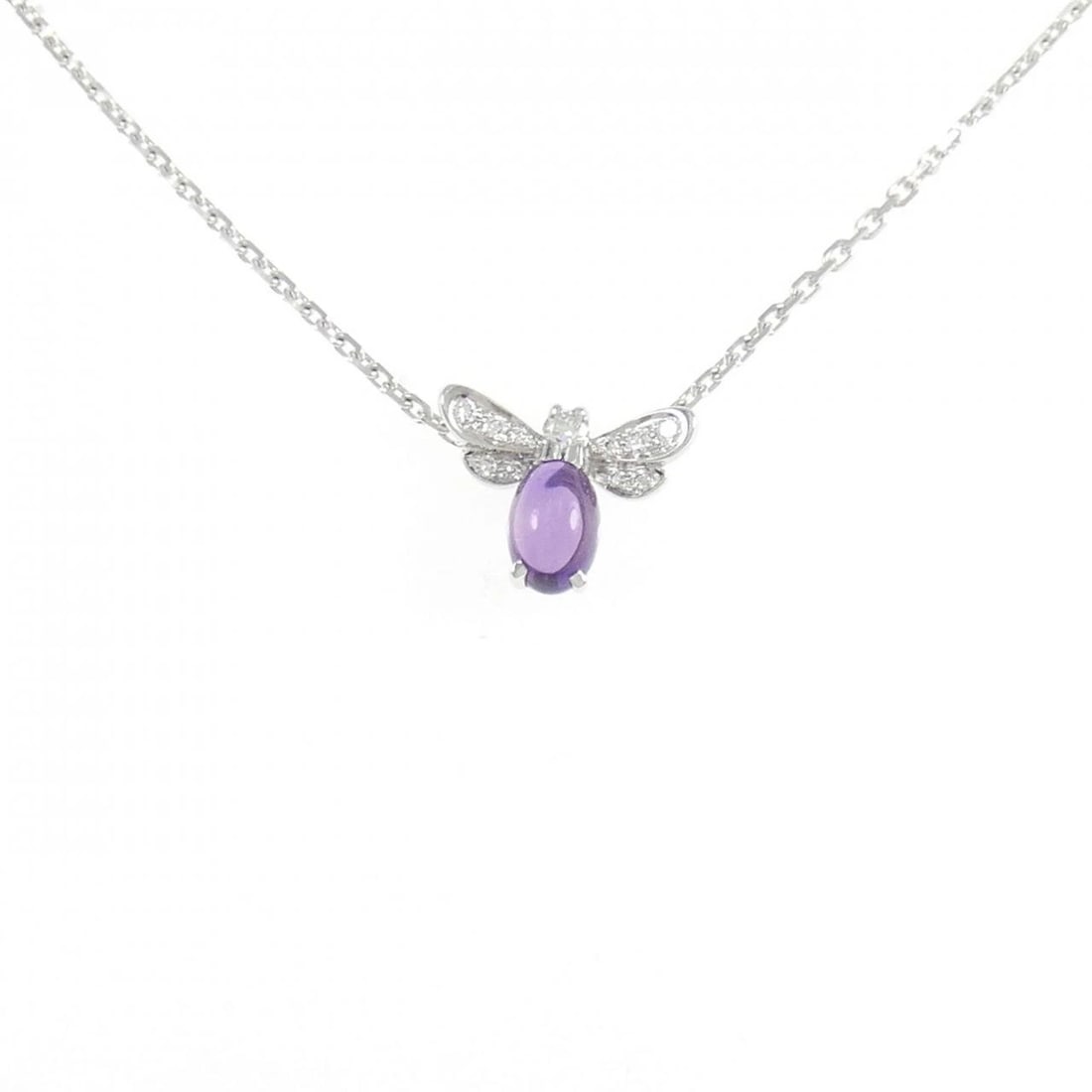 CHAUMET ATTRAPPE MOI NECKLACE: CHAUMET Attrappe moi Necklace Brand: CHAUMET Type: Necklace Material: 750 White Gold Main Stone/Creation Amethyst Color: White Gold Size: 39-42cm Accessories: None Accessories Notice: When