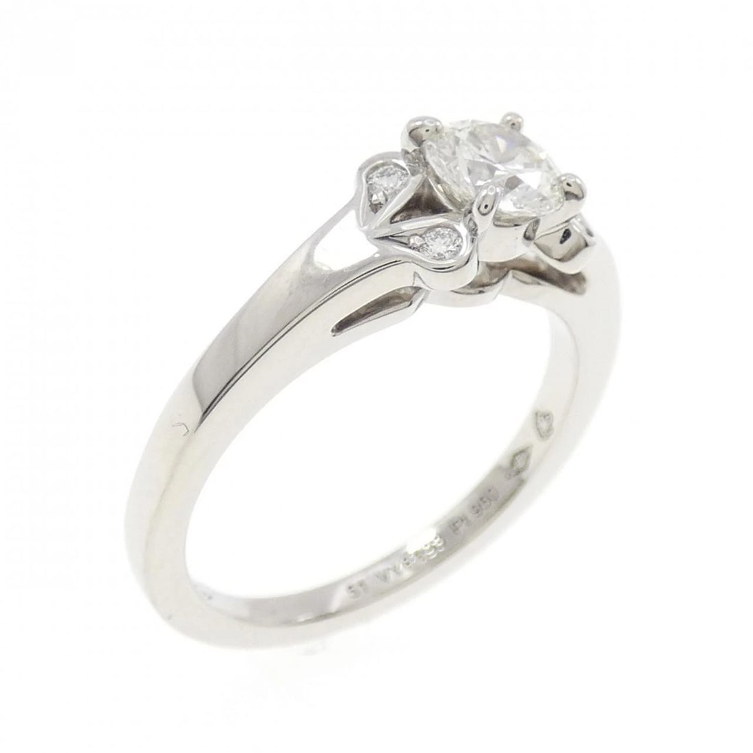 CARTIER BALLERINA RING: Cartier ballerina Ring Brand: Cartier Type: Ring Material: Platinum 950 Main Stone/Creation Natural Color: Platinum Size: 5.5 -6 (US size) (51) Accessories: None Accessories Notice: When
