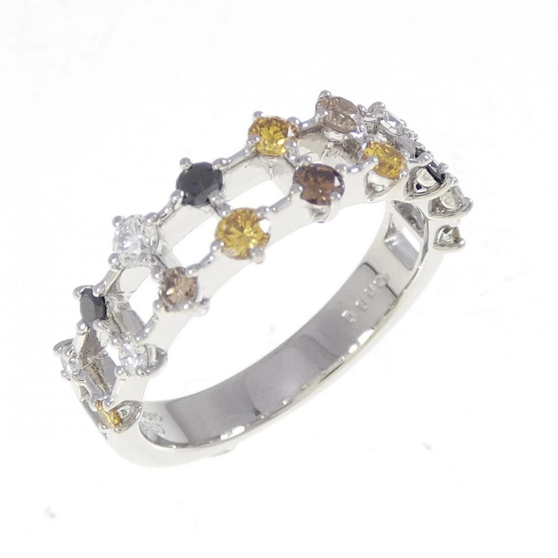 MIKIMOTO DIAMOND RING: MIKIMOTO Diamond Ring Brand: MIKIMOTO Type: Ring Material: Platinum 950 Main Stone/Creation Natural Color: Platinum Size: 7.5-8 (US size) Accessories: None Accessories Notice: When purchas