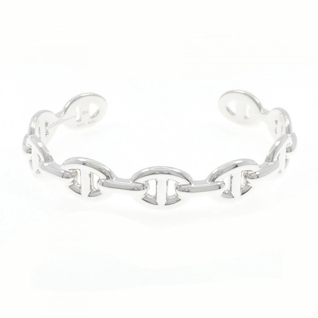 HERMES CHAINE D'ANCRE ANSCHNE BANGLE: HERMES Chaine d'Ancre Anschne Bangle Brand: HERMES Type: Bracelet Material: 925 Silver Color: Silver Size: 16cm Accessories: None Accessories Notice: When purchasing pre-owned goods, please