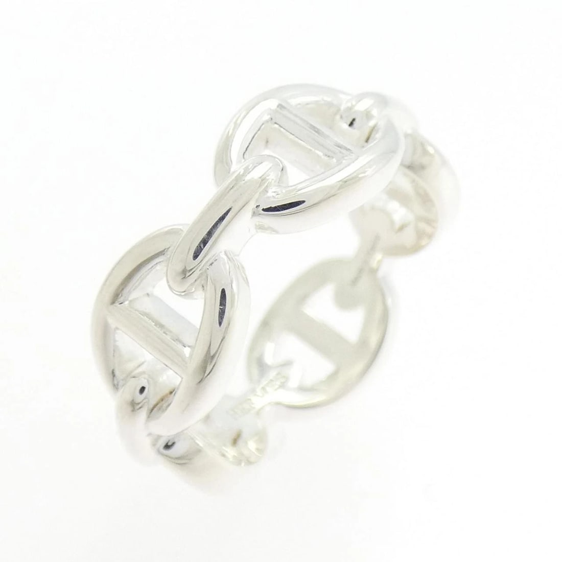 HERMES CHAINE D'ANCRE ENCHENE RING: HERMES Chaine d'Ancre Enchene Ring Brand: HERMES Type: Ring Material: 925 Silver Color: Silver Size: 6.5 (US size) (52) Accessories: None Accessories Notice: When purchasing pre-owned goods,