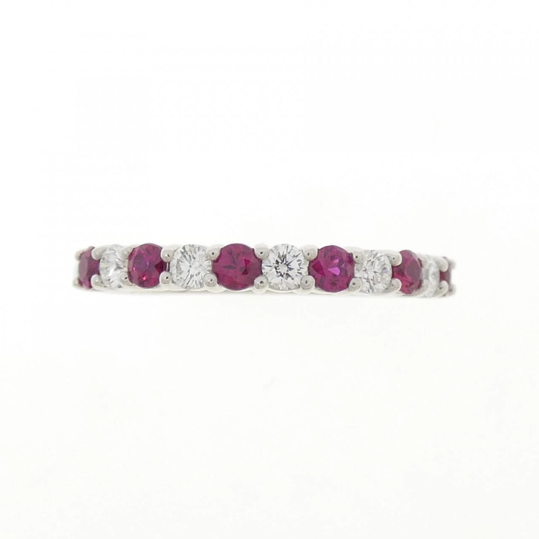 MIKIMOTO RUBY RING: MIKIMOTO Ruby Ring Brand: MIKIMOTO Type: Ring Material: Platinum 950 Main Stone/Creation Ruby 0.30CT Color: Platinum Size: 5.5 (US size) Accessories: None Accessories Notice: When purchasing