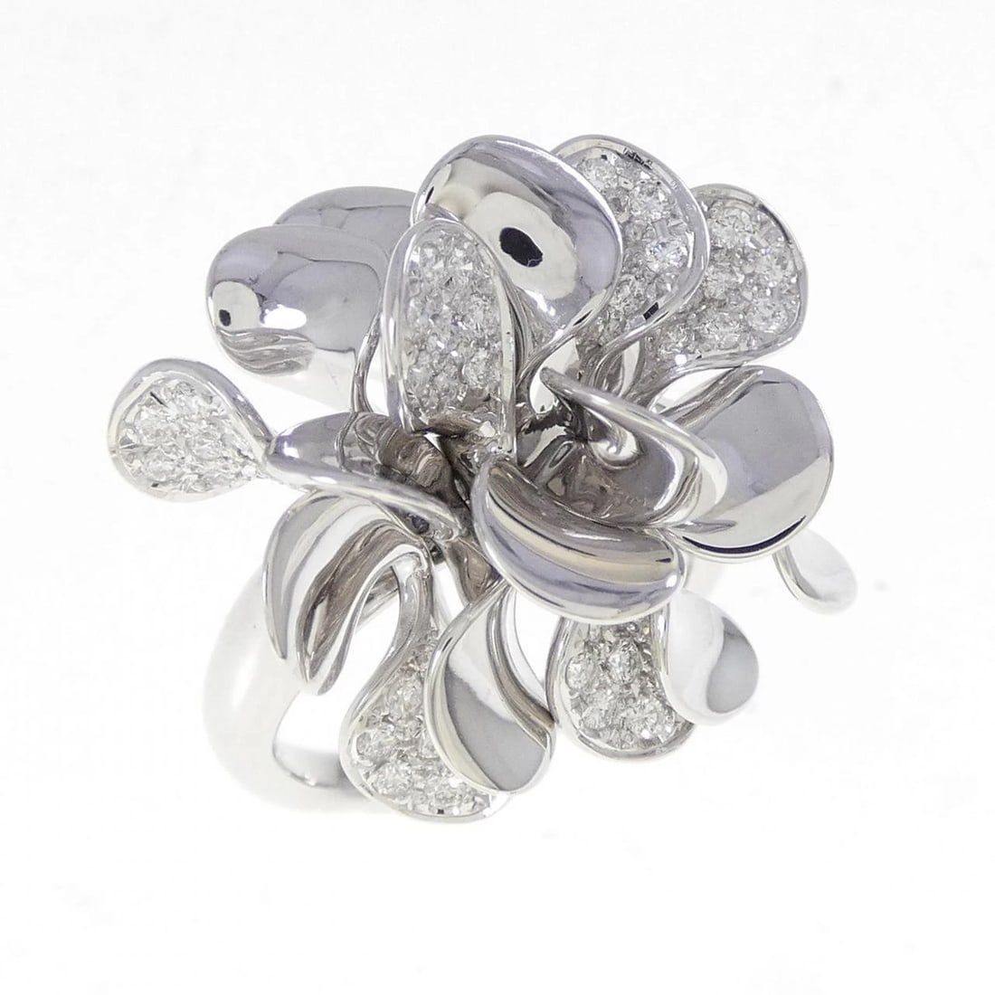 MIKIMOTO DIAMOND RING: MIKIMOTO Diamond Ring Brand: MIKIMOTO Type: Ring Material: K18 White Gold Main Stone/Creation Natural Color: White Gold Size: 6 (US size) Accessories: None Accessories Notice: When purchas