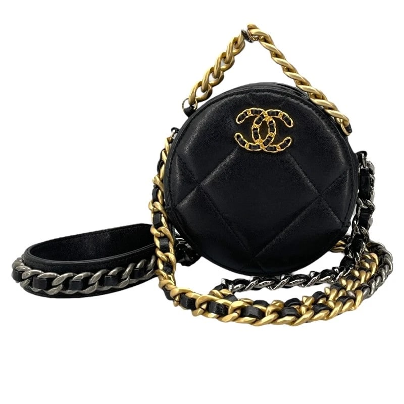 CHANEL19 ROUND CHAIN SHOULDER BAG: CHANEL19 Round Chain Shoulder Bag Brand: CHANEL Type: Shoulder Bag Material: lambskin Color: Black GD SVHardware Size: W4.7 x H4.7x D2.2inch Shoulder:55.1inch Accessories: None Accessories