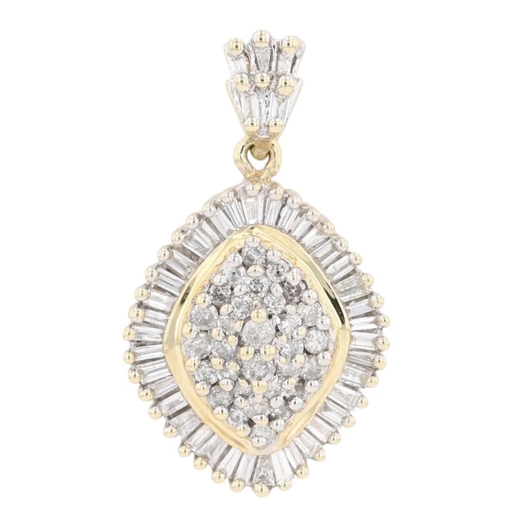 ROUND DIAMOND CLUSTER HALO PENDANT (1 of 5)