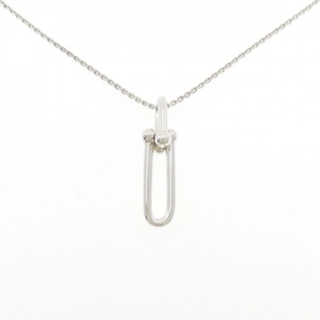 TIFFANY LINK NECKLACE: Tiffany Link Necklace Brand: Tiffany Type: Necklace Material: 925 Silver Color: Silver Size: 46cm Accessories: None Accessories Notice: When purchasing pre-owned goods, please refer to the