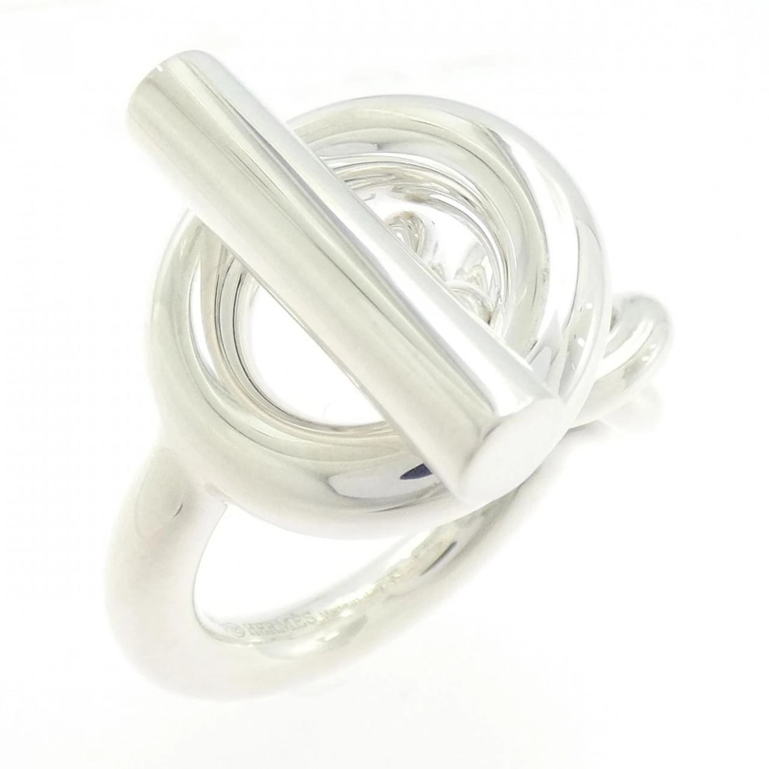 HERMES CROISETTE RING: HERMES Croisette Ring Brand: HERMES Type: Ring Material: 925 Silver Color: Silver Size: 6.5-7 (US size) (53) Accessories: None Accessories Notice: When purchasing pre-owned goods, please r