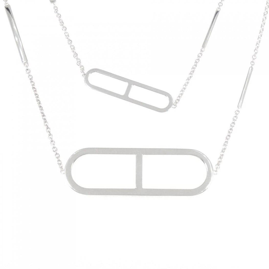 HERMES EVER CHAINE D'ANCRE NECKLACE: HERMES Ever Chaine d'Ancre Necklace Brand: HERMES Type: Necklace Material: 925 Silver Color: Silver Size: 116cm Accessories: None Accessories Notice: When purchasing pre-owned goods, please