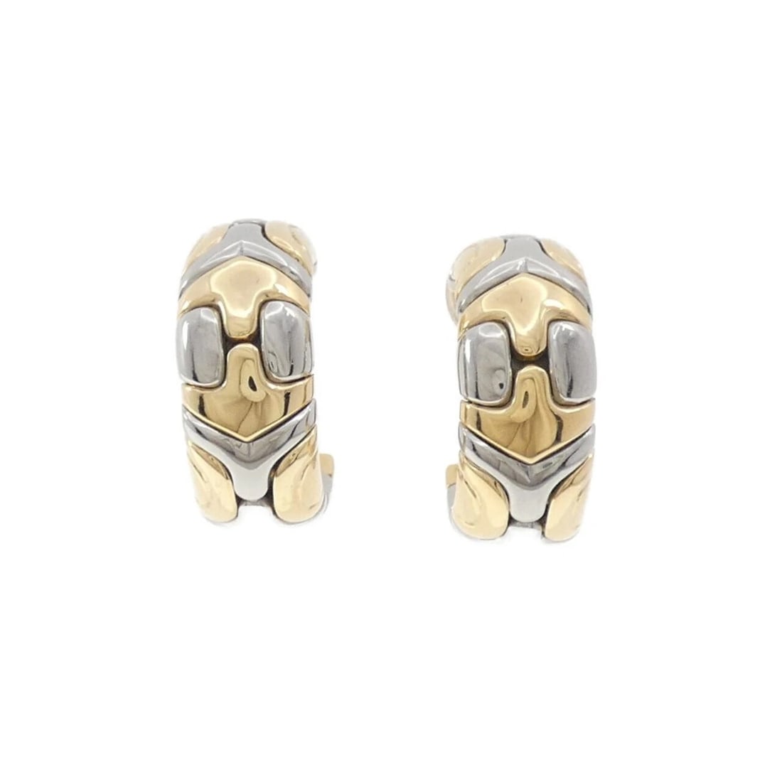 BVLGARI ALVEARE EARRINGS: BVLGARI Alveare Earrings Brand: BVLGARI Type: Earrings Material: 750 Yellow Gold Color: Yellow Gold Size: ActualSize HxW: 23.1mmx9.6mm Accessories: None Accessories Notice: When purchasing