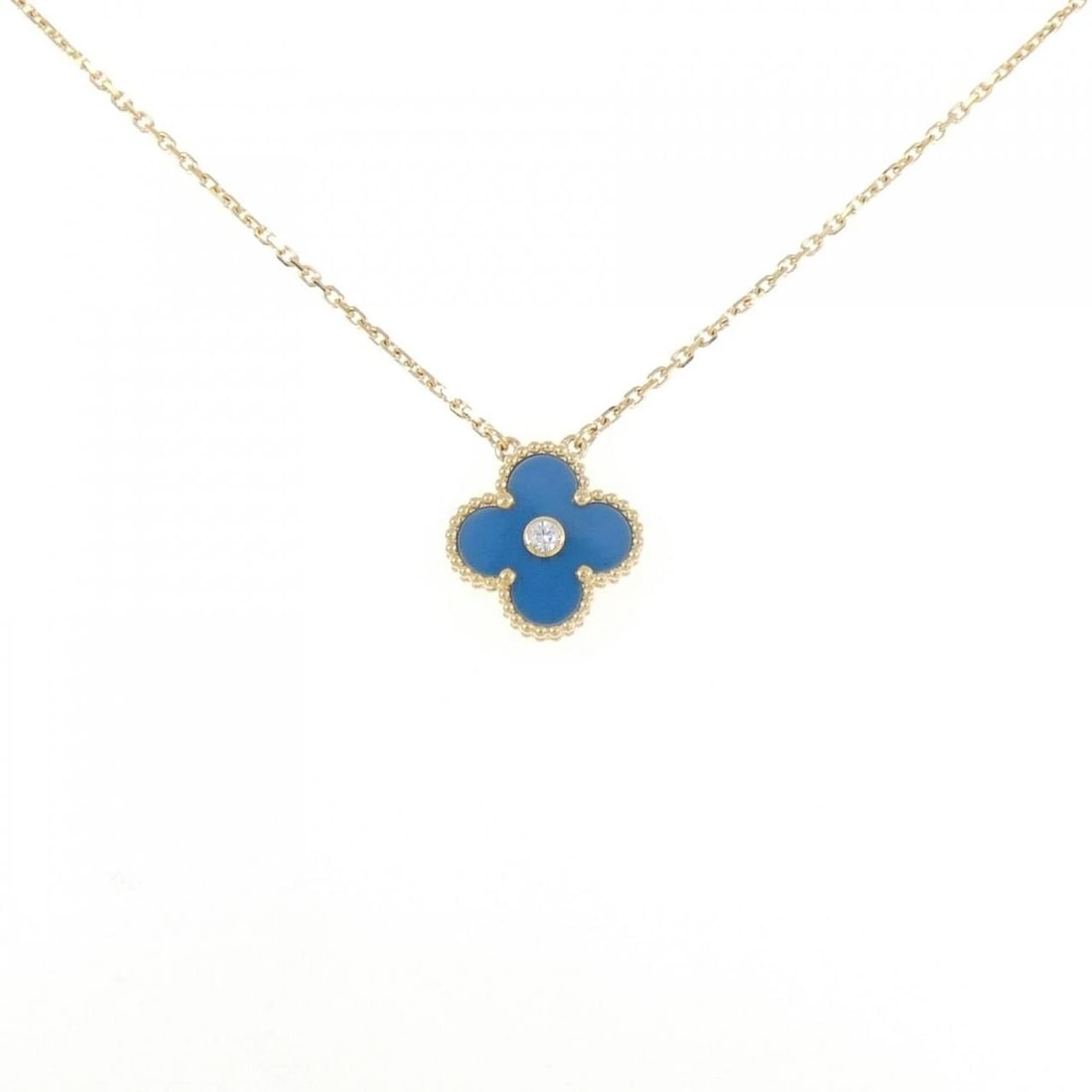 VAN CLEEF & ARPELS ALHAMBRA NECKLACE: Van Cleef & Arpels Alhambra Necklace Brand: Van Cleef & Arpels Type: Necklace Material: 750 Yellow Gold Sevres Main Stone/Creation Natural Color: Yellow Gold Sevres Size: 37 42cm Accessories: