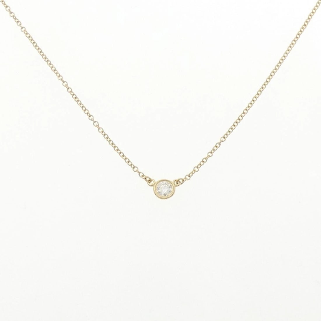 TIFFANY & CO. BY THE YARD NECKLACE: Tiffany & Co. By the Yard Necklace Brand: Tiffany Type: Necklace Material: 750 Yellow Gold Main Stone/Creation Natural Color: Yellow Gold Size: 42cm Accessories: None Accessories Notice: When