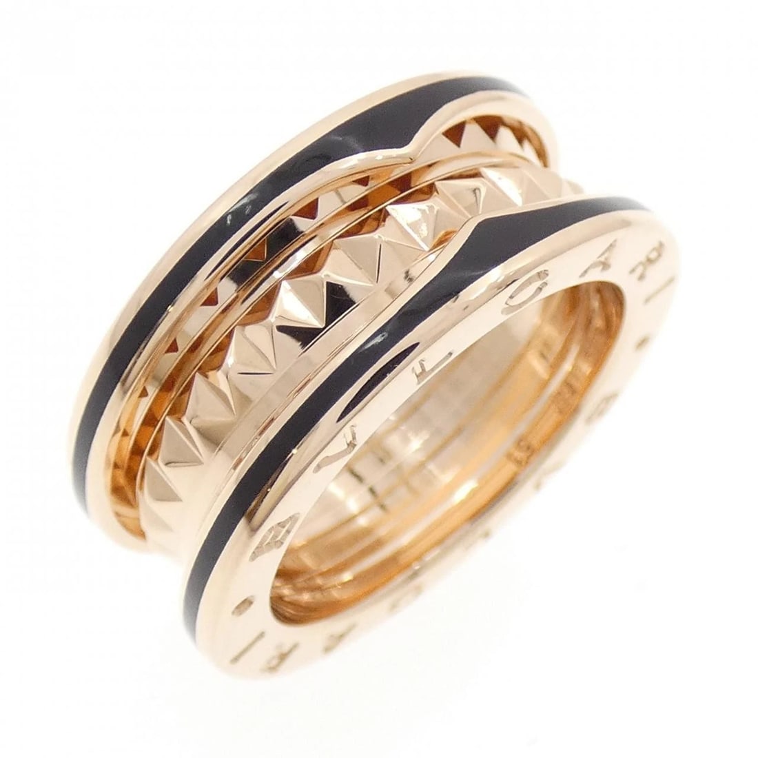 BVLGARI B.ZERO1 LOCK 2 BANDS RING: BVLGARI B.zero1 lock 2 Bands Ring Brand: BVLGARI Type: Ring Material: 750 Pink Gold ceramic Color: Gold ceramic Size: 5.5 -6 (US size) Accessories: None Accessories Notice: When purchasing