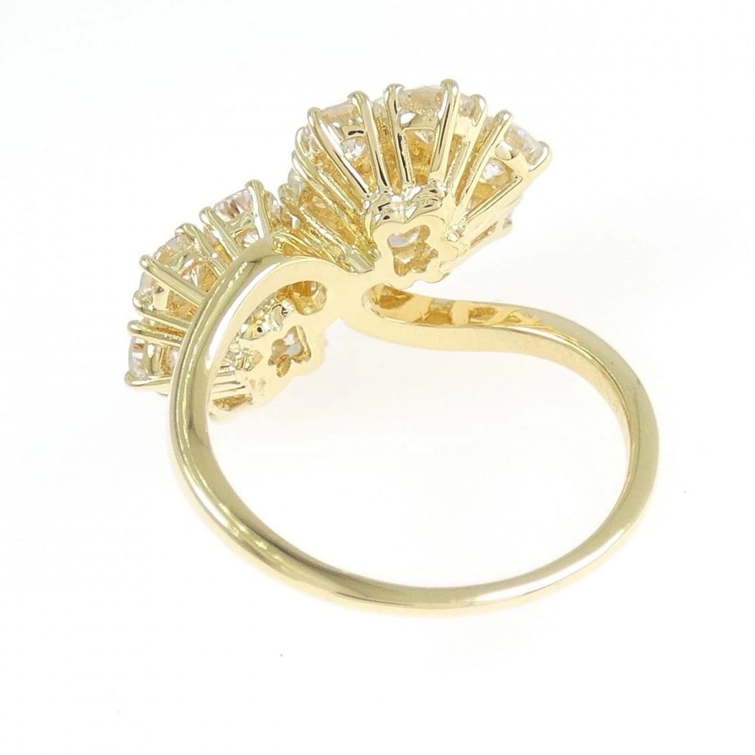 VAN CLEEF & ARPELS FLEURETTE RING - 3