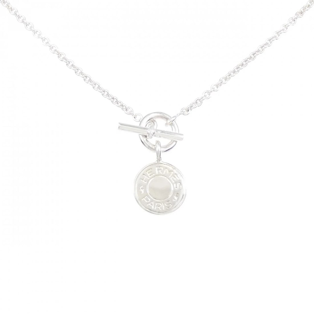 HERMES AMULET H CONFFETTI NECKLACE: HERMES Amulet H Conffetti Necklace Brand: HERMES Type: Necklace Material: 925 Silver Color: Silver Size: 40cm Accessories: None Accessories Notice: When purchasing pre-owned goods, please