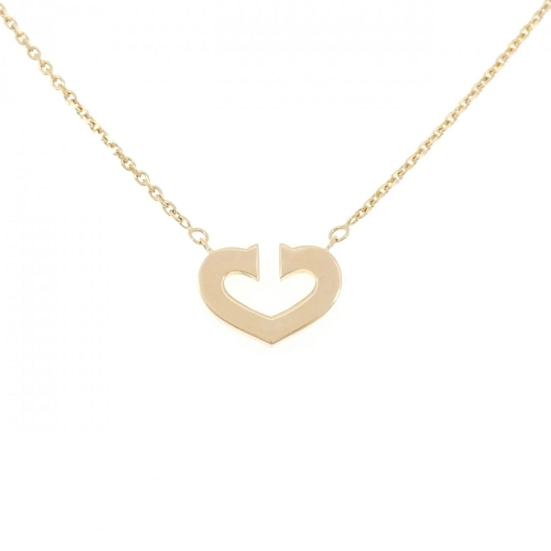 CARTIER C HEART NECKLACE: Cartier C Heart Necklace Brand: Cartier Type: Necklace Material: 750 Yellow Gold Color: Yellow Gold Size: 40cm Accessories: None Accessories Notice: When purchasing pre-owned goods, please