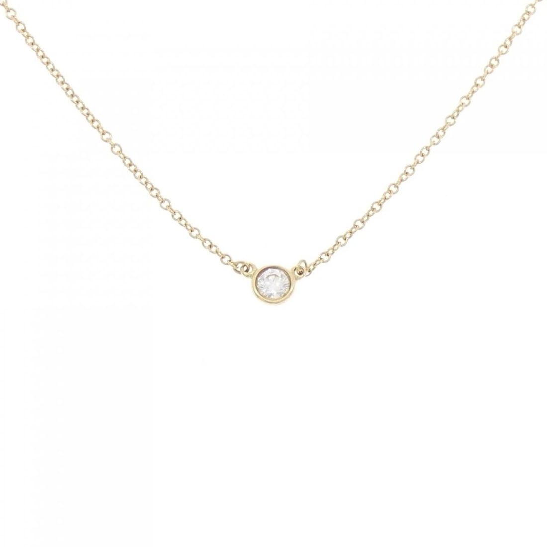 TIFFANY & CO. BY THE YARD NECKLACE: Tiffany & Co. By the Yard Necklace Brand: Tiffany Type: Necklace Material: 750 Yellow Gold Main Stone/Creation Natural Color: Yellow Gold Size: 40cm Accessories: None Accessories Notice: When
