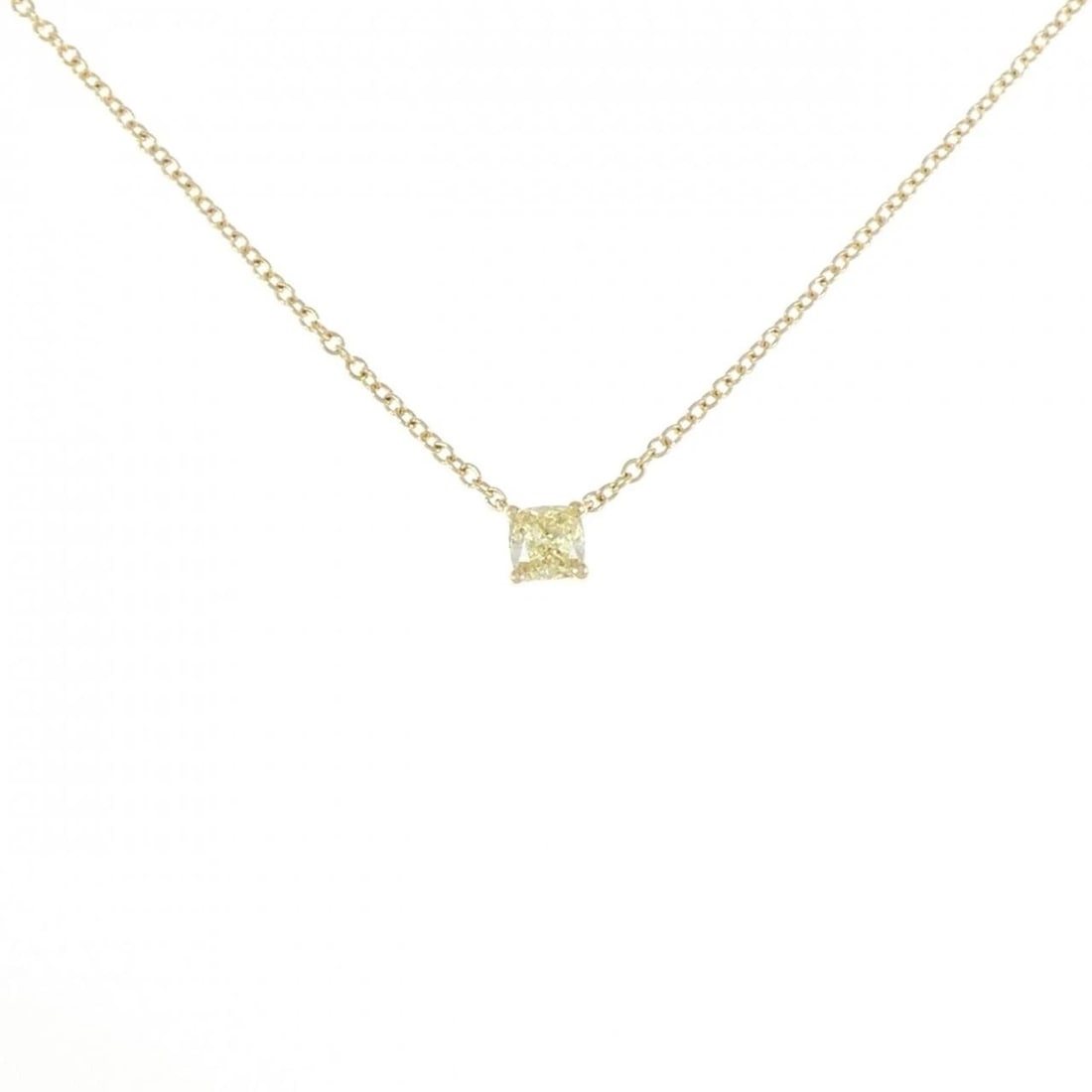 TIFFANY DIAMOND NECKLACE: Tiffany Diamond Necklace Brand: Tiffany Type: Necklace Material: 750 Yellow Gold Main Stone/Creation Natural Color: Yellow Gold Size: 36cm Accessories: None Accessories Notice: When