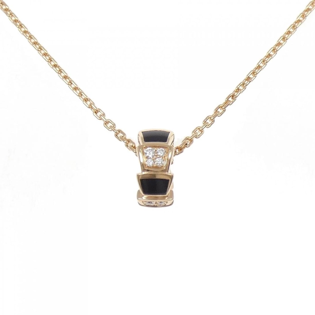 BVLGARI SERPENTI VIPER NECKLACE: BVLGARI Serpenti Viper Necklace Brand: BVLGARI Type: Necklace Material: 750 Pink Gold Main Stone/Creation Onyx Color: Pink Gold Size: 41/43cm Accessories: None Accessories Notice: When