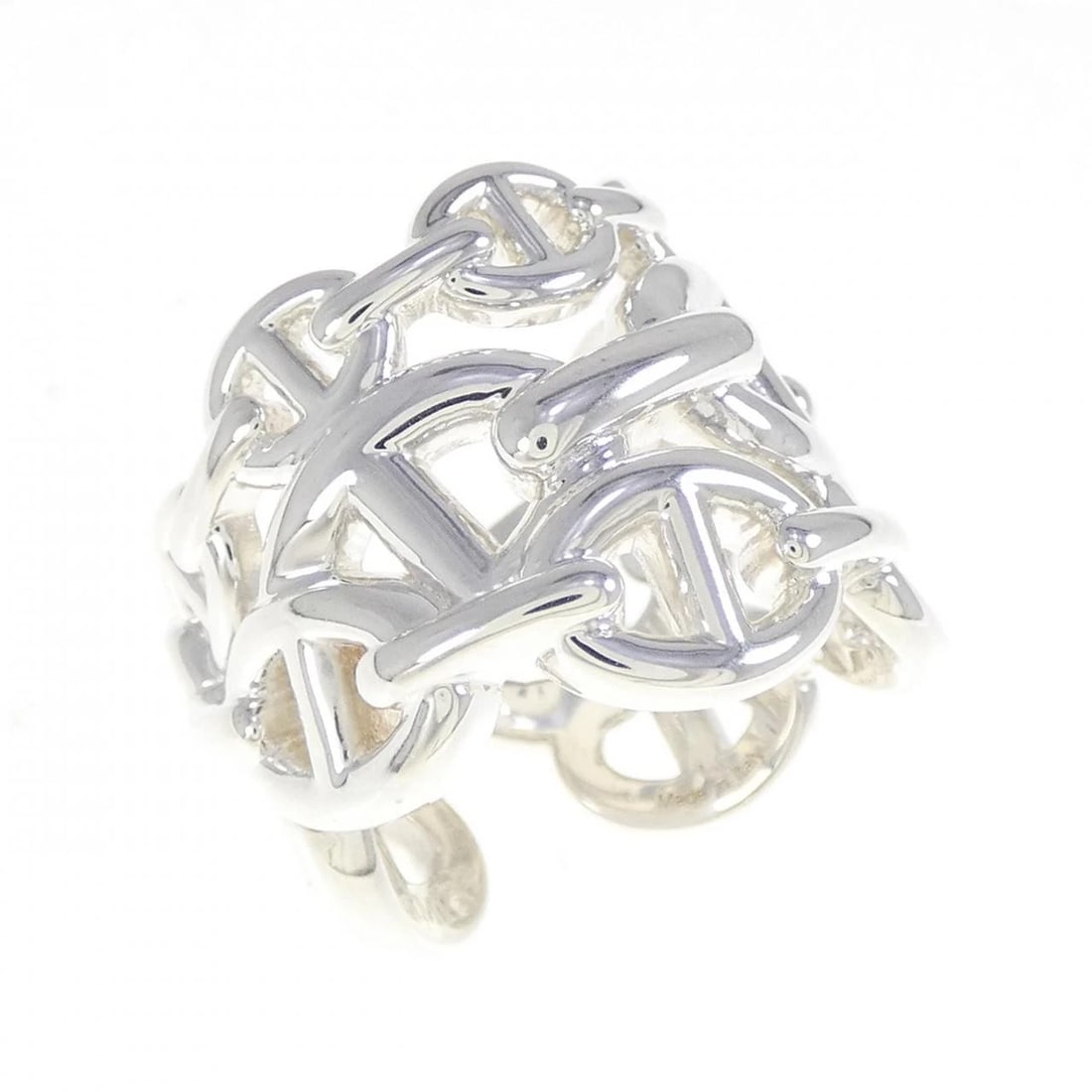 HERMES CHAINE D'ANCRE ENCHENE RING: HERMES Chaine d'Ancre Enchene Ring Brand: HERMES Type: Ring Material: 925 Silver Color: Silver Size: 5.5 (US size) (50) Accessories: None Accessories Notice: When purchasing pre-owned goods,