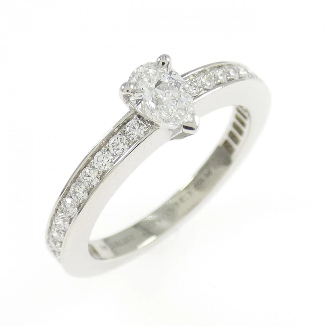 CHAUMET JOSEPHINE TRIO DE CHAUMET RING (1 of 4)