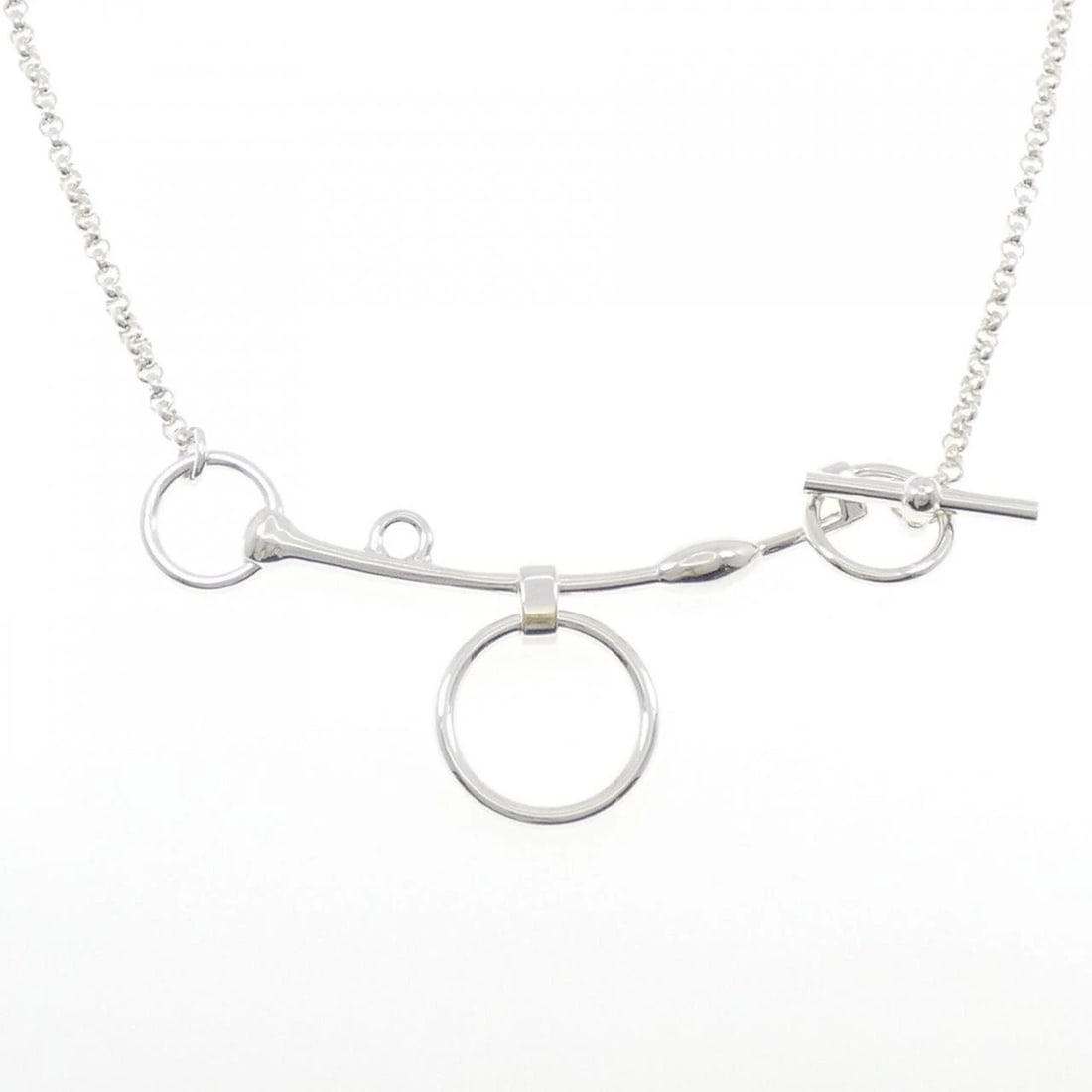 HERMES DE BRID NECKLACE: HERMES de Brid Necklace Brand: HERMES Type: Necklace Material: 925 Silver Color: Silver Size: 82cm Accessories: None Accessories Notice: When purchasing pre-owned goods, please refer to the