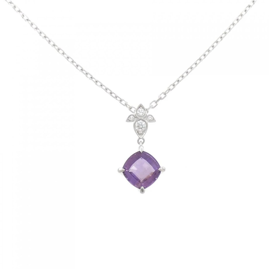 CARTIER INDE MYSTERIEUSE NECKLACE: Cartier Inde Mysterieuse Necklace Brand: Cartier Type: Necklace Material: 750 White Gold Main Stone/Creation Amethyst Color: White Gold Size: 41cm Accessories: None Accessories Notice: When