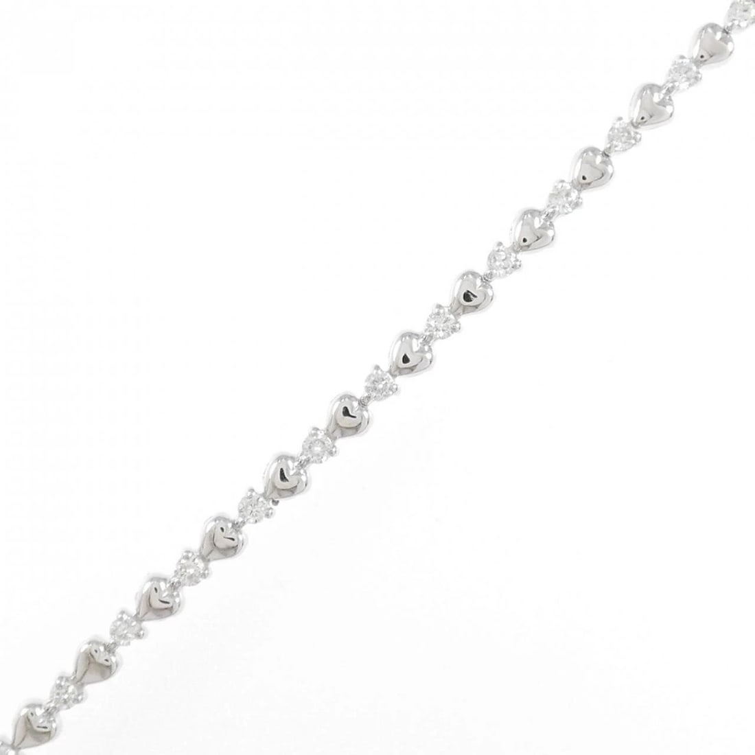 TASAKI DIAMOND BRACELET (1 of 4)