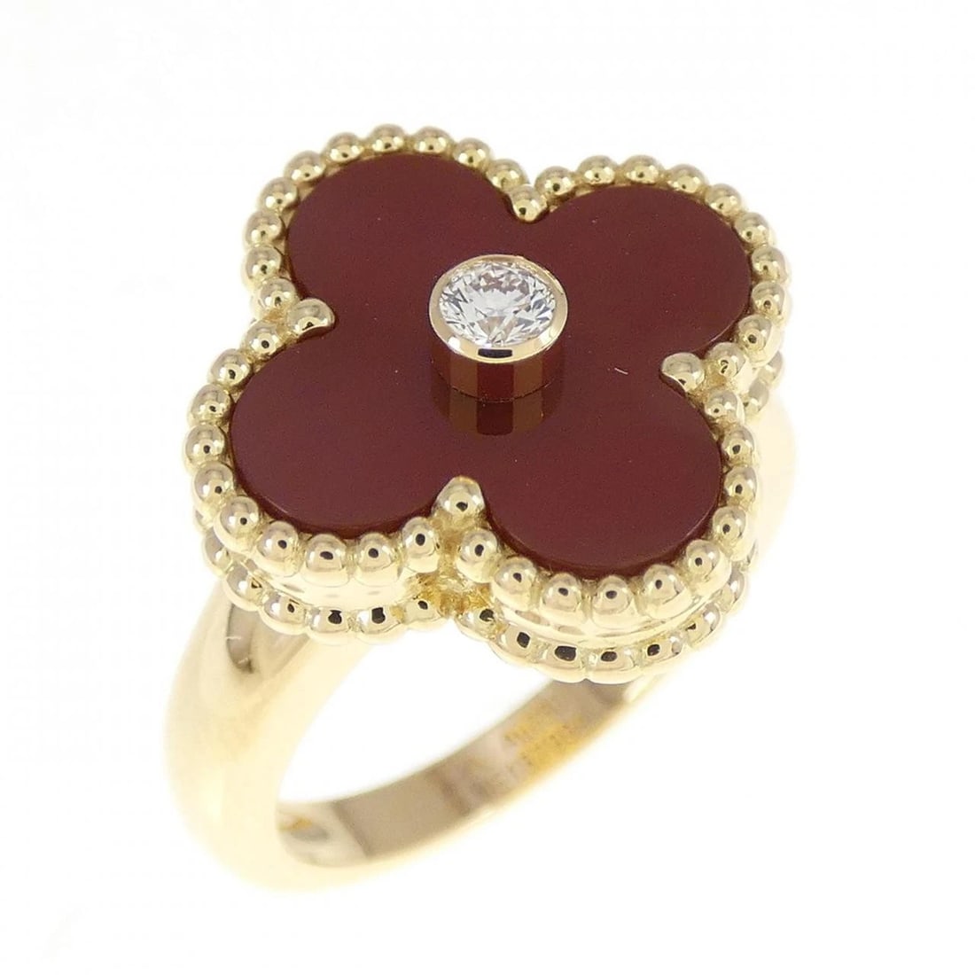 VAN CLEEF & ARPELS ALHAMBRA RING: Van Cleef & Arpels Alhambra Ring Brand: Van Cleef & Arpels Type: Ring Material: 750 Yellow Gold Main Stone/Creation Carnelian Color: Yellow Gold Size: 4-4.5 (US size) (47) Accessories: None