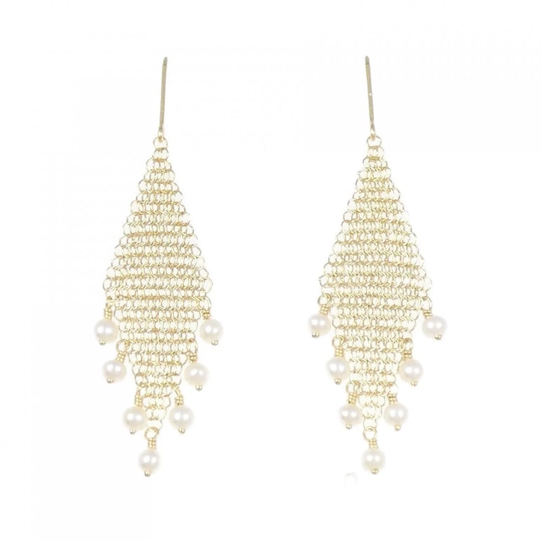 TIFFANY MESH FRINGE EARRINGS: Tiffany Mesh Fringe Earrings Brand: Tiffany Type: Earrings Material: 750 Yellow Gold Main Stone/Creation Freshwater Pearl Color: Yellow Gold Size: HxW: 40.2mmx13.2mm Accessories: None