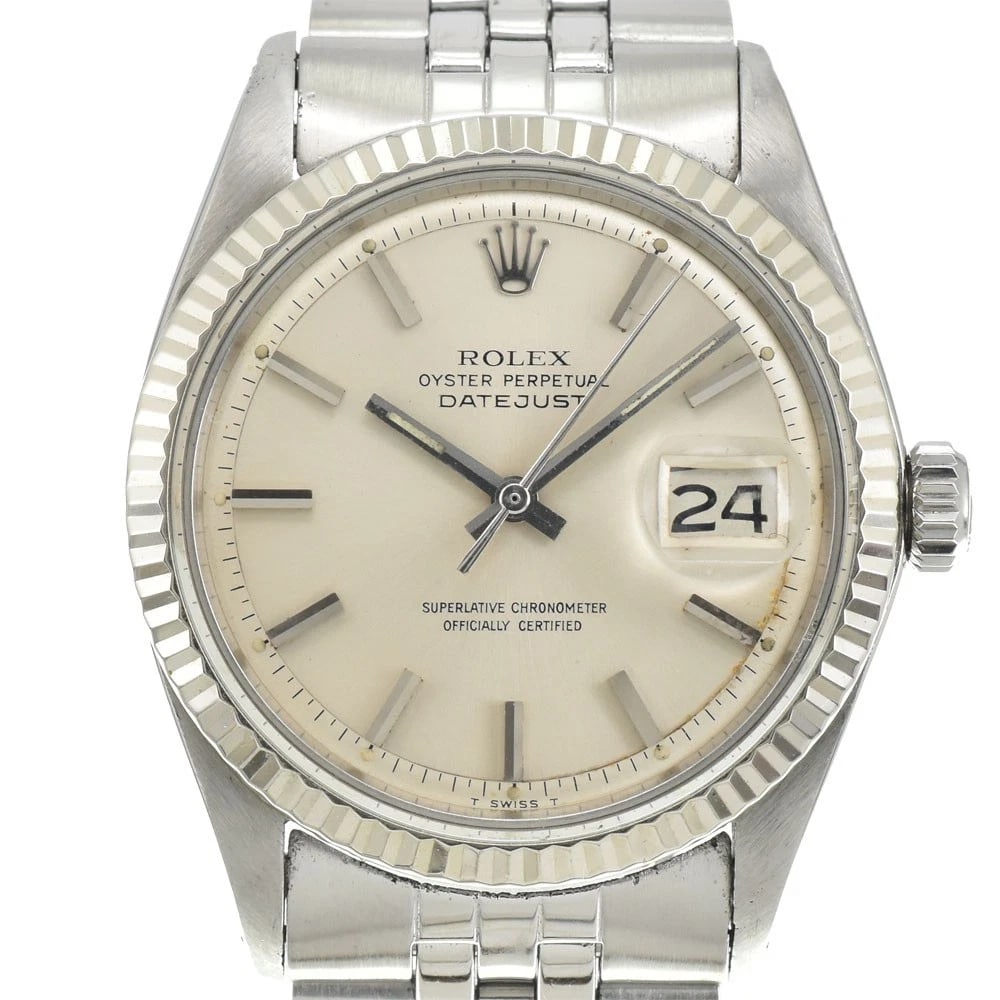 ROLEX DATEJUST VINTAGE SILVER DIAL WATCH: ROLEX DATEJUST vintage Silver Dial Watch Brand: ROLEX Type: Wristwatch Material: Band Material Stainless Steel, Case Material Stainless Steel Color: Dial Color Silver Band Color Silver Case Color S