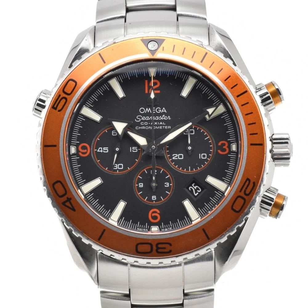 OMEGA SEAMASTER PLANET OCEAN CHRONOGRAPH WATCH: OMEGA Seamaster Planet Ocean Chronograph Brand: OMEGA Type: Wristwatch Material: Band Material Stainless Steel, Case Material Stainless Steel Color: Dial Color black Band Color Silver Case Color Si