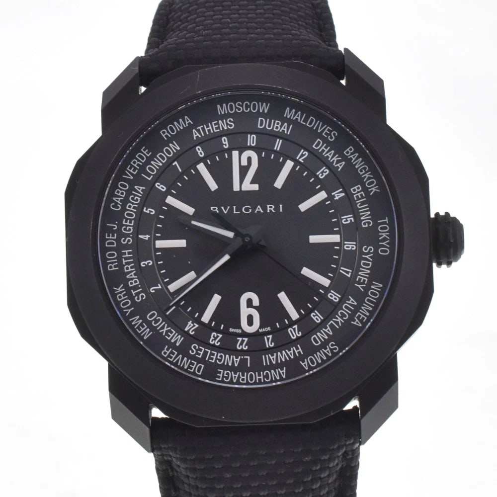 BVLGARI OCTO ROMA WORLDTIMER WATCH: BVLGARI Octo Roma Worldtimer Watch Brand: BVLGARI Type: Wristwatch Material: Band Material rubber, Case Material Stainless Steel Color: Dial Color black Band Color black Case Color black Size: Cas