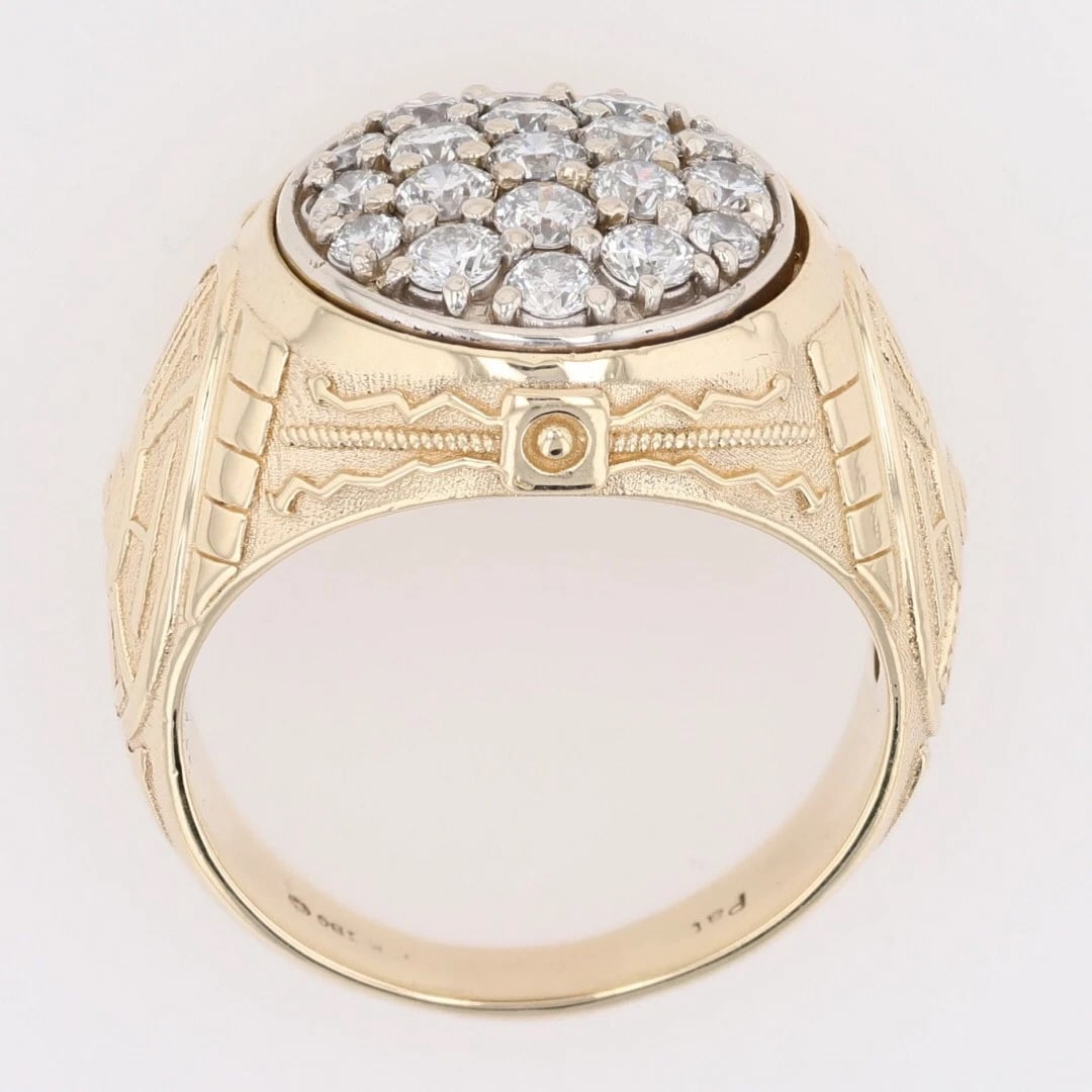 ROUND CUT DIAMOND OVAL CLUSTER STATEMENT RING - 2