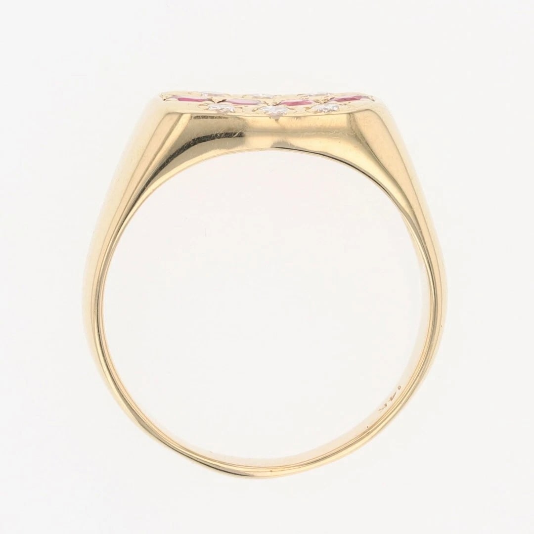 ROUND RUBY AND DIAMOND SIGNET BAND RING - 2