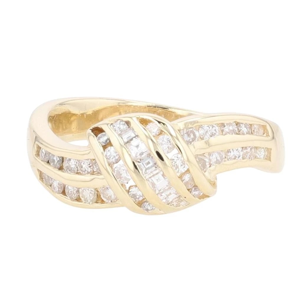 PRINCESS AND ROUND CUT DIAMOND CHANNEL-SET RING (1 of 2)