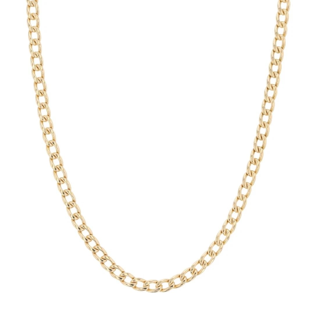 CURB LINK CHAIN NECKLACE 14K YELLOW GOLD: Curb Link Chain Necklace 14k Yellow Gold Brand: Unbranded Type: Necklace Material: 18k Yellow Gold Color: None Size: Necklace Measurement: 21" Length / 3.2mm Accessories: None Accessories