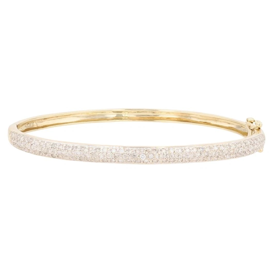 ROUND CUT DIAMOND PAVÉ BANGLE BRACELET 14K YELLOW GOLD (1 of 5)