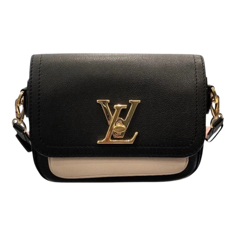 LOUIS VUITTON LOCKME TENDER NOIR GREIGE TRIOMPHE SHOULDER BAG: Louis Vuitton Lockme Tender Noir Greige Triomphe Shoulder Bag Brand: LOUIS VUITTON Type/Style: Handbag Material: Taurillon Color: Noir Greige Size: W: 19.5cm / H: 11.5cm / D: 6cm / Shoulder: