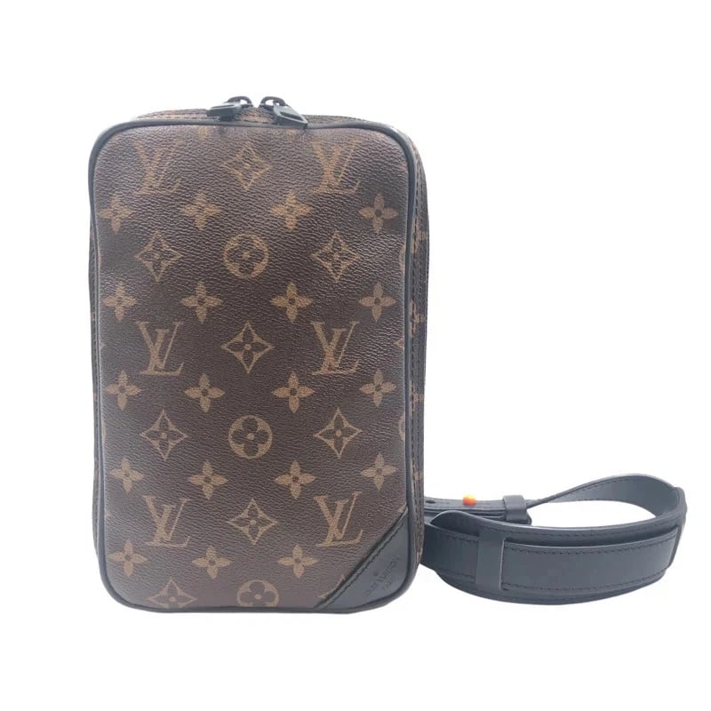 LOUIS VUITTON UTILITY SIDE BAG MONOGRAM CANVAS BODY BAG (1 of 7)