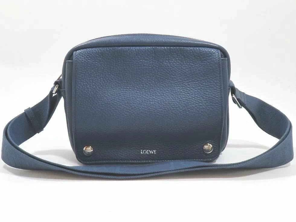 LOEWE INDIGO DYE PEBBLED MESSENGER BAG MEDIUM SHOULDER BAG: Loewe Indigo Dye Pebbled Messenger Bag Medium Shoulder Bag Brand: Loewe Type/Style: Handbag Material: Leather Indigo Dye Color: None Size: W 25cm x H 20 x G 9cm / Strap 80-152cm Accessories: None